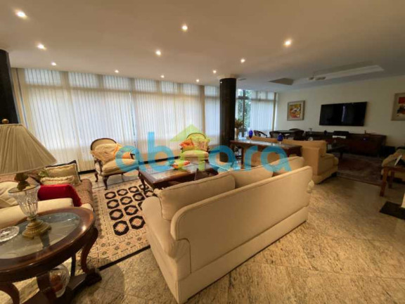 Imagem Apartamento com 3 Quartos à Venda, 300 m² em Copacabana - Rio De Janeiro Imagem Apartamento com 3 Quartos à Venda, 300 m² em Copacabana - Rio De Janeiro