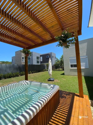 Imagem Casa de Condomínio com 5 Quartos à Venda, 280 m² em Morada Do Sol - Capão Da Canoa
