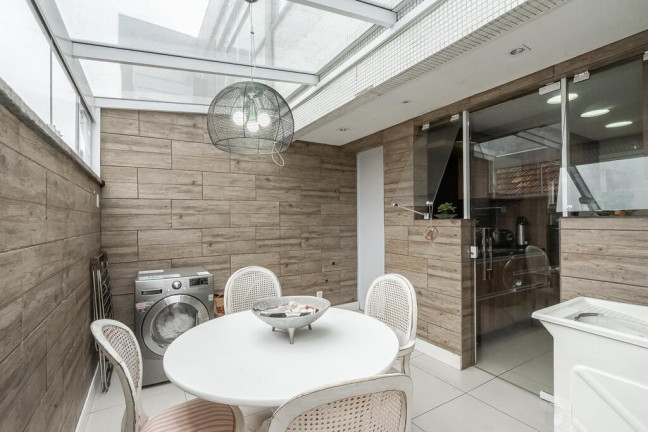 Imagem Apartamento com 2 Quartos à Venda, 101 m² em São João - Porto Alegre