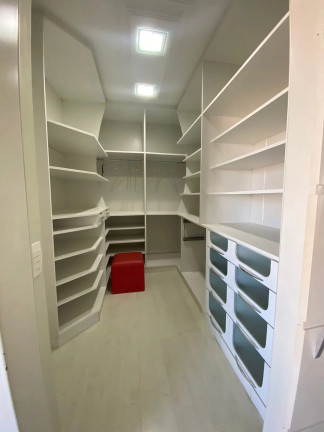 Imagem Casa com 5 Quartos à Venda, 270 m² em Nações - Balneário Camboriú
