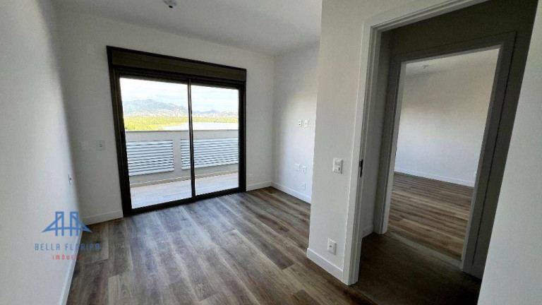 Imagem Imóvel com 3 Quartos à Venda, 126 m² em João Paulo - Florianópolis