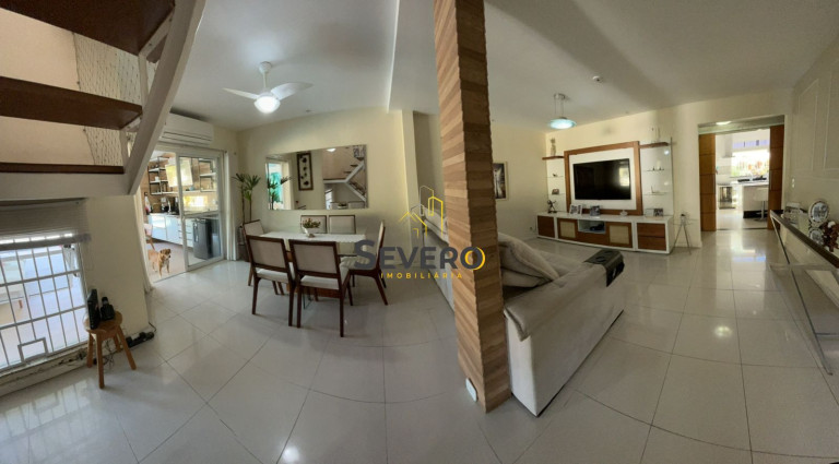 Imagem Casa de Condomínio com 4 Quartos à Venda, 215 m² em Itaipu - Niterói Imagem Casa de Condomínio com 4 Quartos à Venda, 215 m² em Itaipu - Niterói