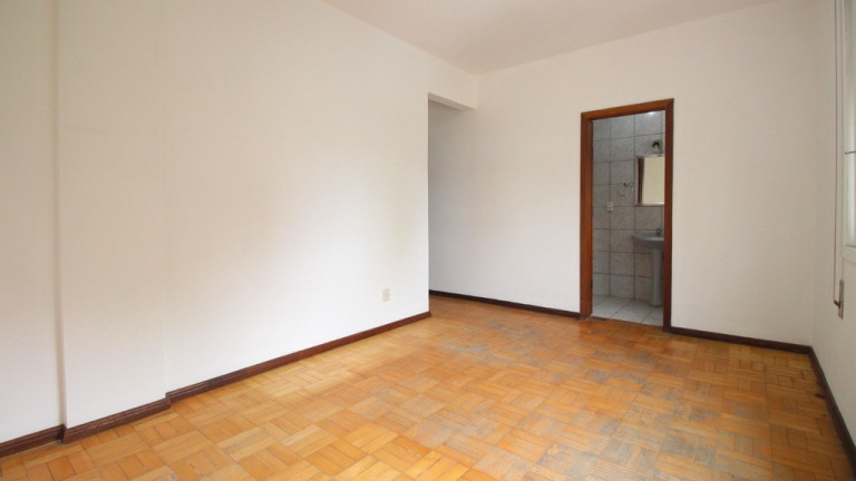 Imagem Apartamento com 3 Quartos à Venda, 135 m² em Rio Branco - Porto Alegre