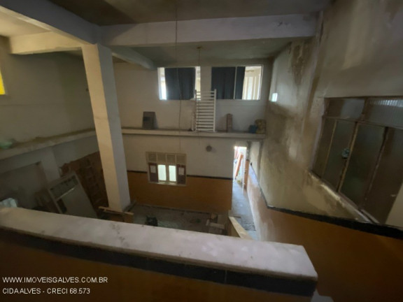 Imagem Sobrado com 4 Quartos à Venda, 400 m² em Saracuruna - Duque De Caxias