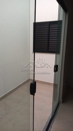 Imagem Sobrado com 3 Quartos à Venda, em Ponte Rasa - São Paulo Imagem Sobrado com 3 Quartos à Venda, em Ponte Rasa - São Paulo