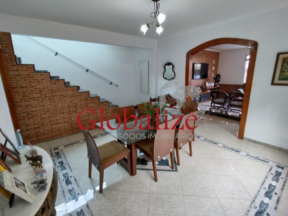 Imagem Imóvel com 3 Quartos à Venda, 285 m² em Marapé - Santos
