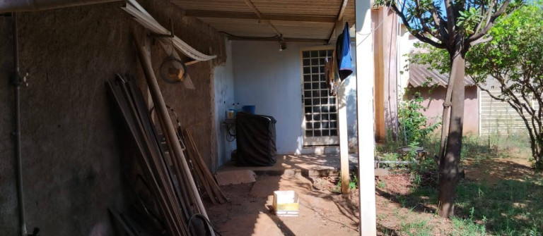 Imagem Casa à Venda, 1.008 m² em Ceilândia - Brasília Imagem Casa à Venda, 1.008 m² em Ceilândia - Brasília