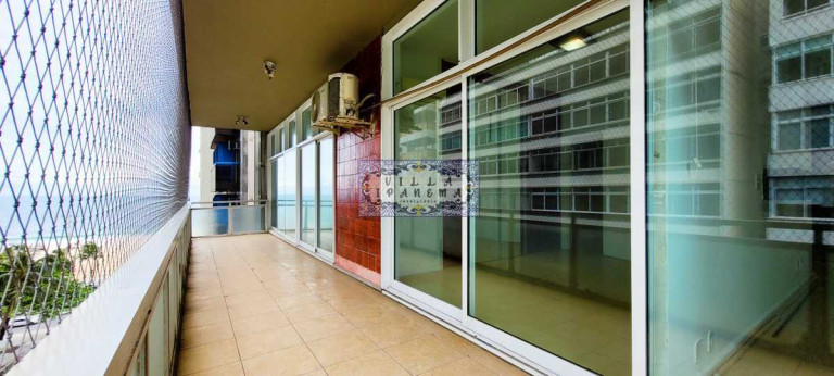 Apartamento com 4 Quartos à Venda, 250 m² em Copacabana - Rio De Janeiro