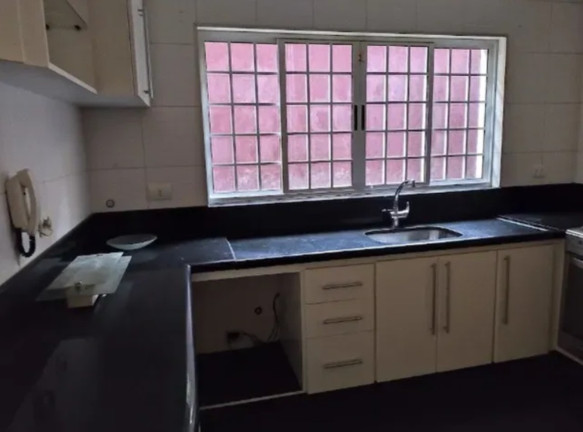Imagem Casa com 3 Quartos à Venda, 283 m² em Parque São Domingos - São Paulo