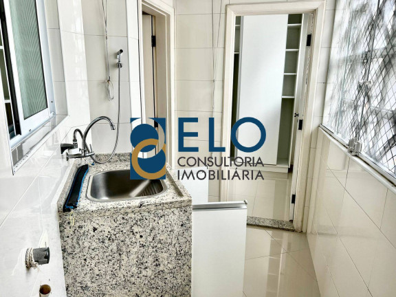 Imagem Apartamento com 3 Quartos à Venda, 180 m² em José Menino - Santos