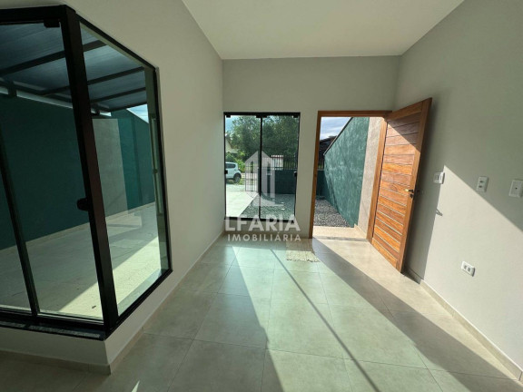 Imagem Casa com 3 Quartos à Venda, 77 m² em São José - Itapoá