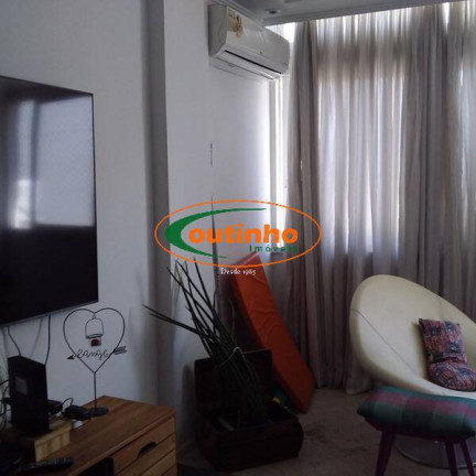 Imagem Apartamento com 3 Quartos à Venda, 129 m² em Tijuca - Rio De Janeiro Imagem Apartamento com 3 Quartos à Venda, 129 m² em Tijuca - Rio De Janeiro