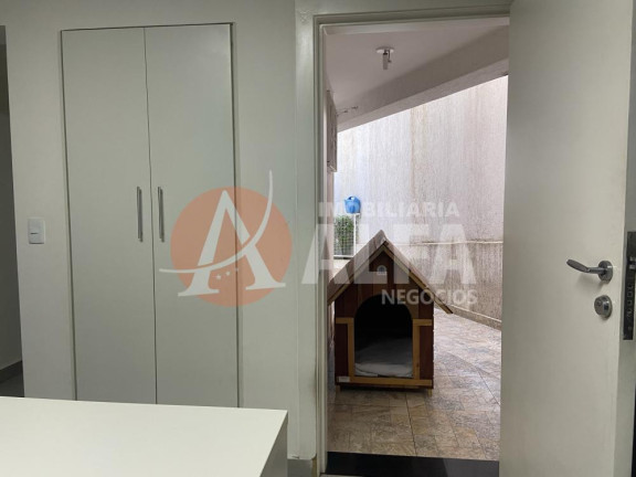Imagem Casa com 3 Quartos à Venda, 200 m² em Vila Tiradentes - São Paulo Imagem Casa com 3 Quartos à Venda, 200 m² em Vila Tiradentes - São Paulo