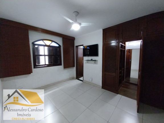 Imagem Casa com 5 Quartos à Venda, 145 m² em Charitas - Niterói