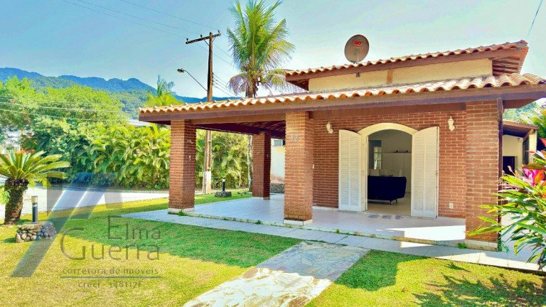 Casa com 4 Quartos à Venda, 184 m² em Horto Florestal - Ubatuba