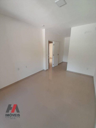 Imagem Casa com 4 Quartos à Venda, 135 m² em Urucunema - Eusébio