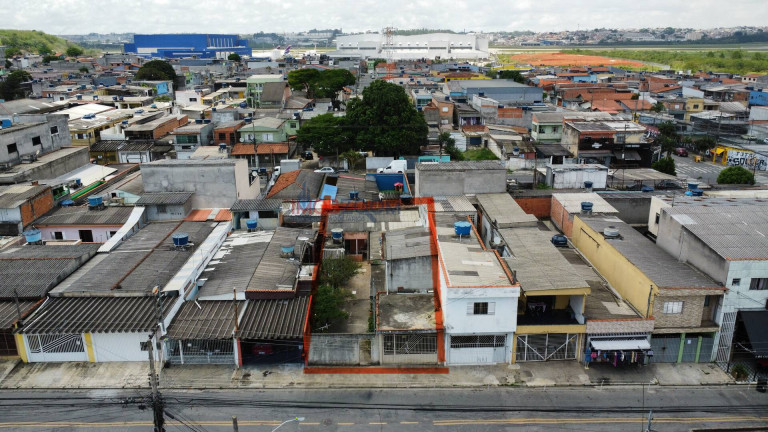 Imagem Casa com 5 Quartos à Venda, 189 m² em Cidade Seródio - Guarulhos Imagem Casa com 5 Quartos à Venda, 189 m² em Cidade Seródio - Guarulhos