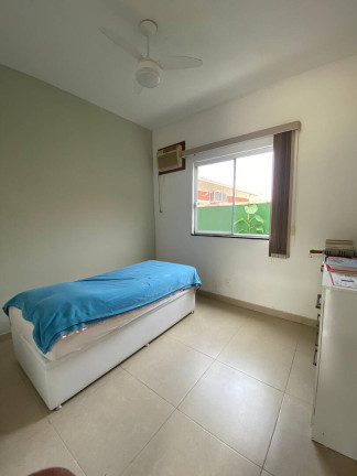 Imagem Casa com 3 Quartos à Venda,  em Caxito - Maricá