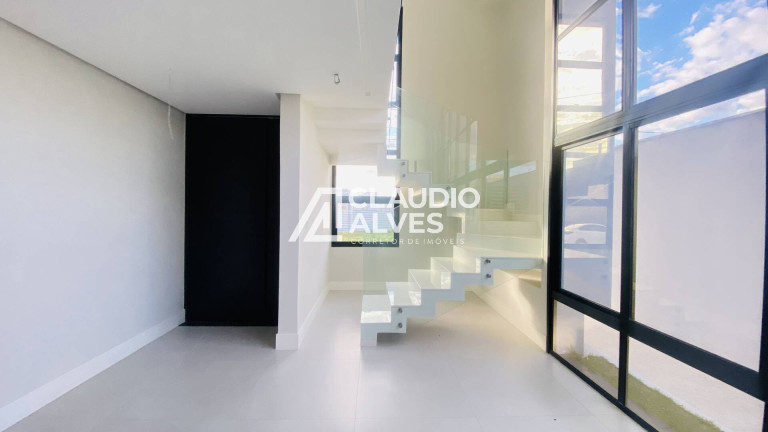 Casa de Condomínio com 3 Quartos à Venda, 242 m² em Papagaio - Feira De Santana