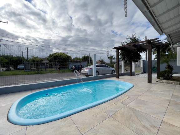Imagem Casa com 3 Quartos à Venda, 300 m² em Zona Nova - Capao Da Canoa