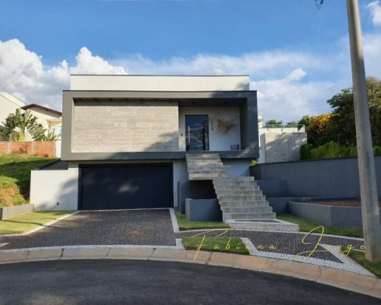 Sobrado com 3 Quartos à Venda, 400 m² em Swiss Park - Campinas