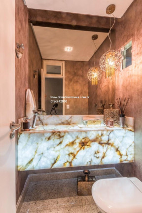 Imagem Casa com 4 Quartos à Venda, 540 m² em Córrego Grande - Florianópolis