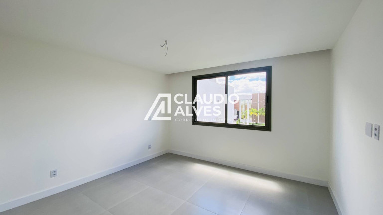 Imagem Casa de Condomínio com 4 Quartos à Venda, 225 m² em Papagaio - Feira De Santana Imagem Casa de Condomínio com 4 Quartos à Venda, 225 m² em Papagaio - Feira De Santana