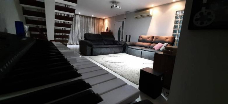 Imagem Sobrado com 3 Quartos à Venda, 270 m² em Tatuapé - São Paulo Imagem Sobrado com 3 Quartos à Venda, 270 m² em Tatuapé - São Paulo