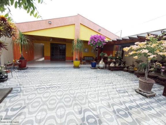 Casa com 3 Quartos à Venda, 379 m² em Liberdade - Porto Velho