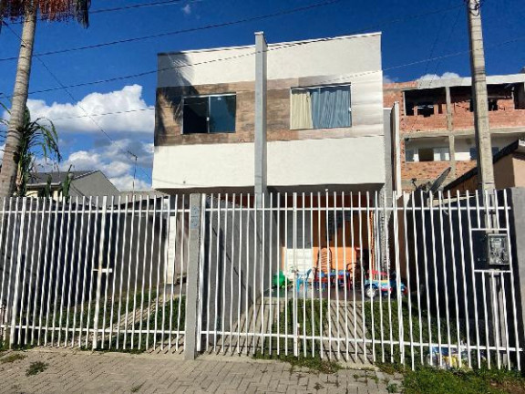 Casa com 3 Quartos à Venda, 72 m² em Tatuquara - Curitiba