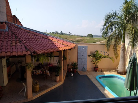 Imagem Casa com 3 Quartos à Venda, 99 m² em Vila Ribeiro - Jacarezinho Imagem Casa com 3 Quartos à Venda, 99 m² em Vila Ribeiro - Jacarezinho