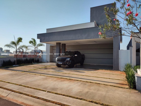 Imagem Casa com 3 Quartos à Venda, 221 m² em Jardim D`icarai - Salto