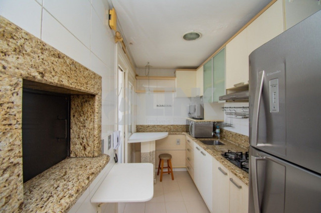 Imagem Apartamento com 1 Quarto à Venda, 56 m² em Bela Vista - Porto Alegre Imagem Apartamento com 1 Quarto à Venda, 56 m² em Bela Vista - Porto Alegre