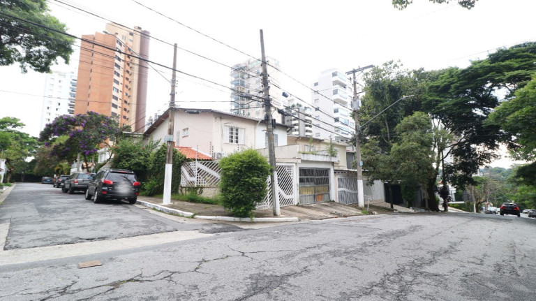 Imagem Casa com 4 Quartos à Venda, 200 m² em Campo Belo - São Paulo Imagem Casa com 4 Quartos à Venda, 200 m² em Campo Belo - São Paulo