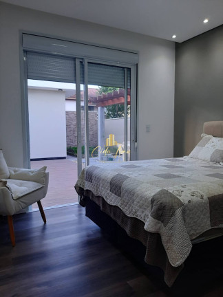 Imagem Casa com 3 Quartos à Venda, 187 m² em Pedra Branca - Palhoça
