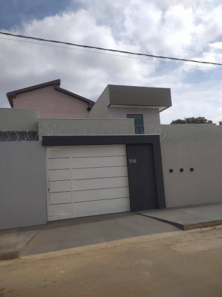 Casa com 3 Quartos à Venda, 122 m² em Costa Verde - Várzea Grande