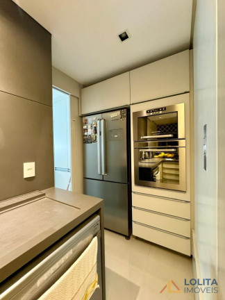 Imagem Apartamento com 3 Quartos à Venda, 117 m² em Centro - Florianópolis Imagem Apartamento com 3 Quartos à Venda, 117 m² em Centro - Florianópolis