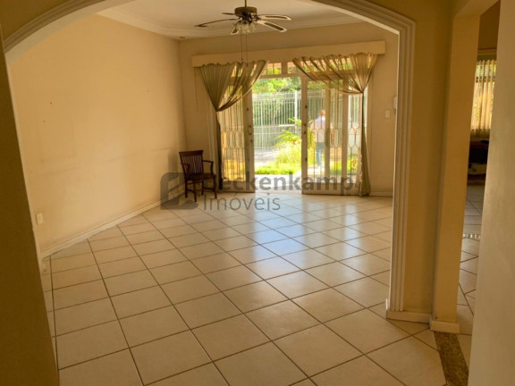 Imagem Casa com 3 Quartos à Venda, em Jardim Amália - Volta Redonda Imagem Casa com 3 Quartos à Venda, em Jardim Amália - Volta Redonda