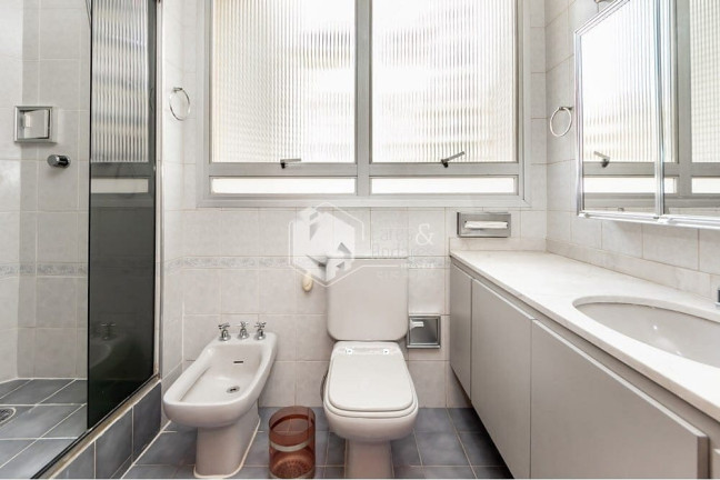 Imagem Apartamento com 4 Quartos à Venda, 244 m² em Vila Uberabinha - São Paulo