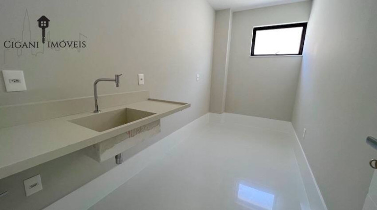 Imagem Casa de Condomínio com 5 Quartos à Venda, 1.200 m² em Barra Da Tijuca - Rio De Janeiro Imagem Casa de Condomínio com 5 Quartos à Venda, 1.200 m² em Barra Da Tijuca - Rio De Janeiro