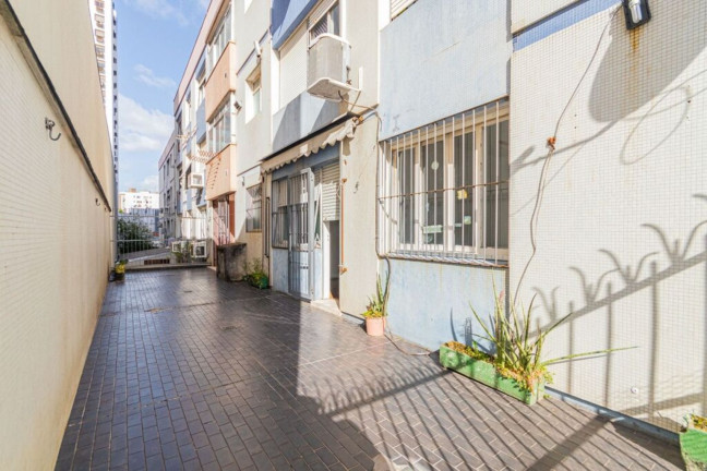 Imagem Imóvel com 3 Quartos à Venda, 105 m² em Menino Deus - Porto Alegre Imagem Imóvel com 3 Quartos à Venda, 105 m² em Menino Deus - Porto Alegre