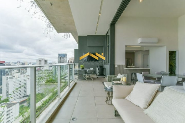 Apartamento com 3 Quartos à Venda, 175 m² em Cerqueira César - São Paulo