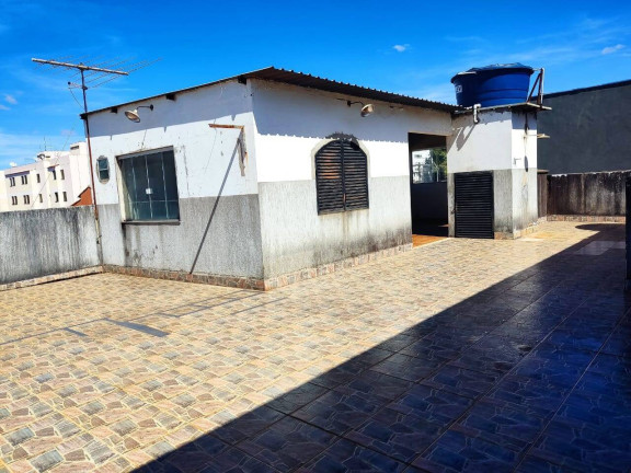 Imagem Sobrado com 3 Quartos à Venda, 350 m² em Guará I - Brasília Imagem Sobrado com 3 Quartos à Venda, 350 m² em Guará I - Brasília