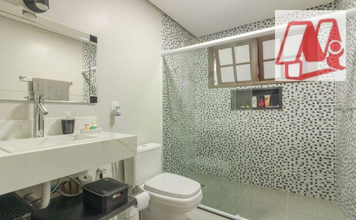 Imagem Casa com 3 Quartos à Venda, 145 m² em Ipanema - Porto Alegre Imagem Casa com 3 Quartos à Venda, 145 m² em Ipanema - Porto Alegre
