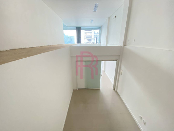 Imagem Sala Comercial à Venda, 69 m² em Centro - Balneário Camboriú Imagem Sala Comercial à Venda, 69 m² em Centro - Balneário Camboriú