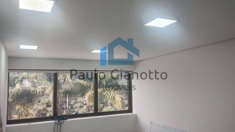 Imagem Sala Comercial à Venda, 68 m² em Paisagem Renoir - Cotia Imagem Sala Comercial à Venda, 68 m² em Paisagem Renoir - Cotia