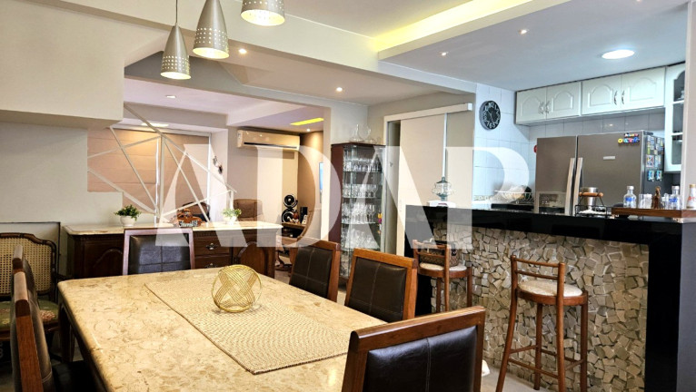 Imagem Casa com 3 Quartos à Venda, 140 m² em Vargem Pequena - Rio De Janeiro Imagem Casa com 3 Quartos à Venda, 140 m² em Vargem Pequena - Rio De Janeiro