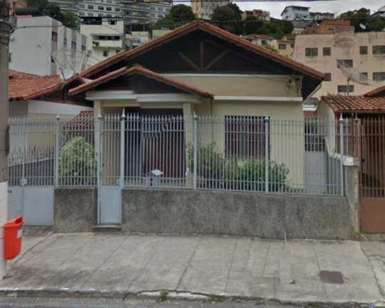 Imóvel com 4 Quartos para Alugar, 300 m² em São Mateus - Juiz De Fora
