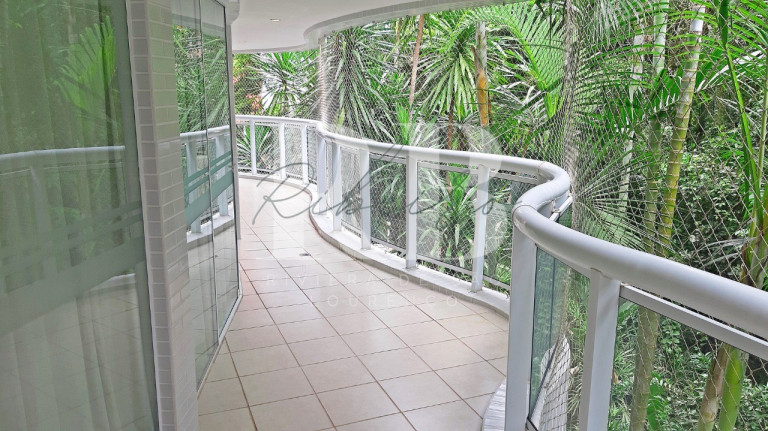 Imagem Imóvel com 2 Quartos para Temporada, 105 m² em Riviera - Bertioga