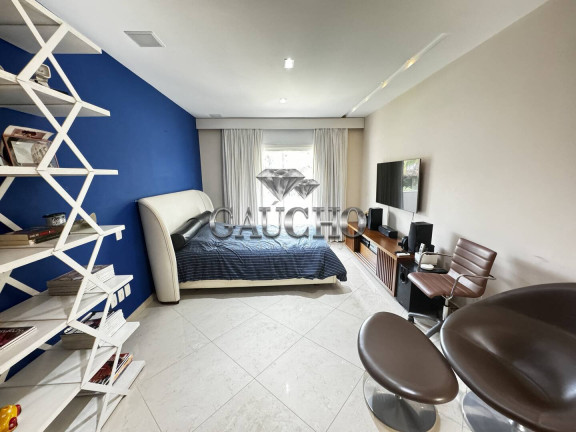 Imagem Casa com 7 Quartos à Venda, 850 m² em Barra Da Tijuca - Rio De Janeiro Imagem Casa com 7 Quartos à Venda, 850 m² em Barra Da Tijuca - Rio De Janeiro